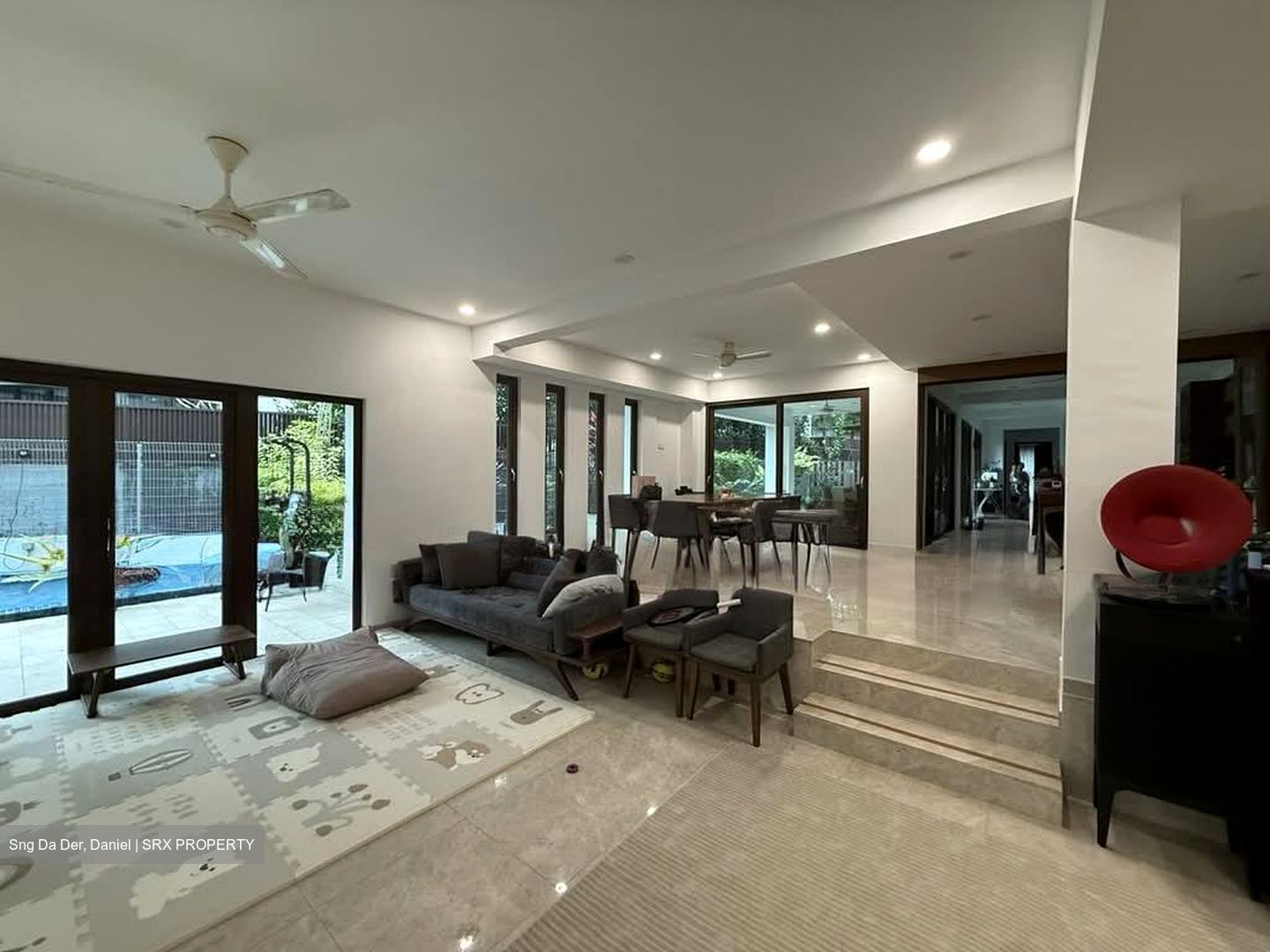 King Albert Park (D21), Semi-Detached #578300801
